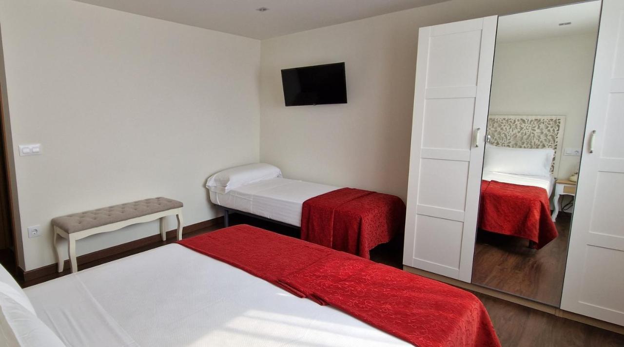 Hotel El Panorama تابيا دي كاسارييغو المظهر الخارجي الصورة